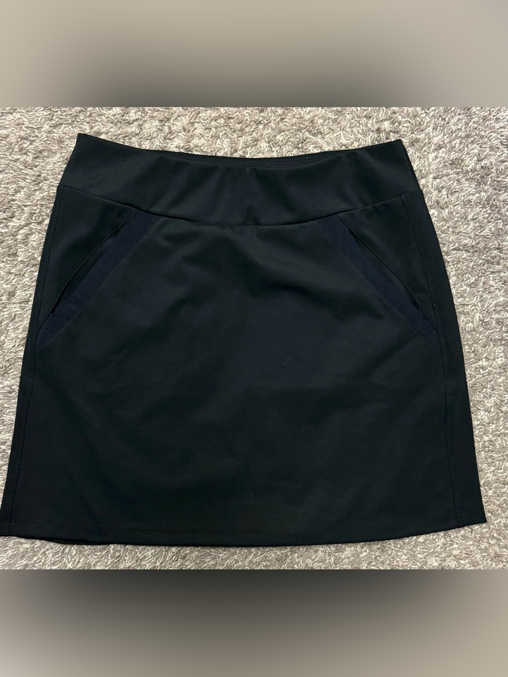 EUC Women’s Tail White Label Black Golf Skort (liner cut out), Size S